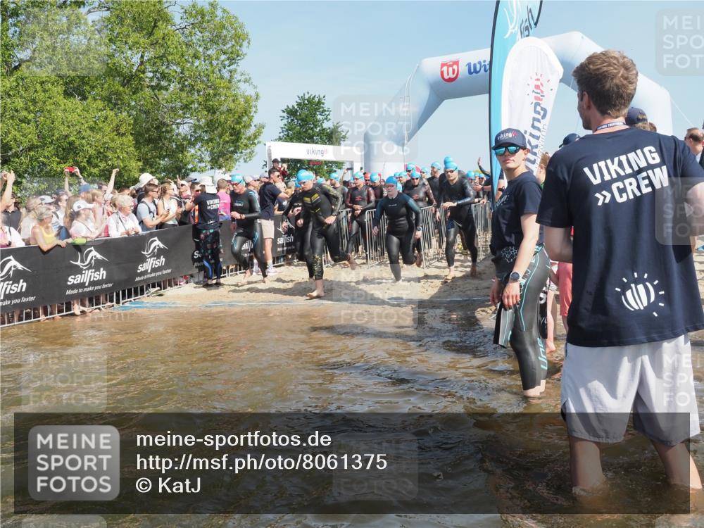 22.06.2025 - Viking Triathlon KatJ http://msf.ph/oto/8061375 22.06.2025 10:00:57 Schwimmen 50, 90, 113, 124, 132, 236, 243, 258, 300, 301, 347, 352, 384, 652, 658 meine-sportfotos.de