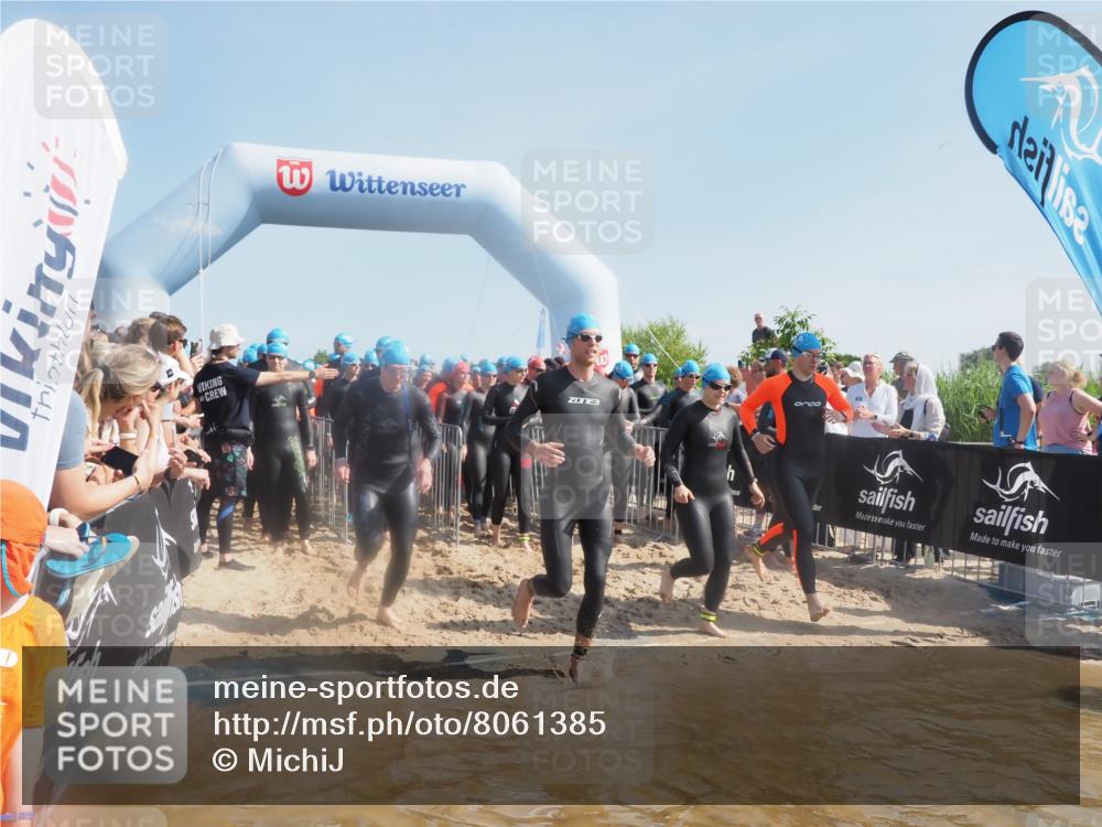 22.06.2025 - Viking Triathlon MichiJ http://msf.ph/oto/8061385 22.06.2025 10:06:47 Schwimmen 44, 66, 74, 159, 165, 217, 219, 257, 282, 290, 318, 337, 501, 525, 625 meine-sportfotos.de