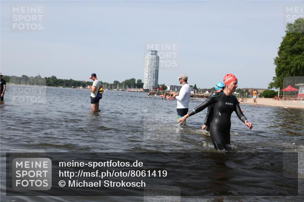22.06.2025 - Viking Triathlon Michael Strokosch http://msf.ph/oto/8061419 22.06.2025 10:46:06 Schwimmen 121, 144, 217, 342, 372, 468, 525, 615, 621, 633, 647 meine-sportfotos.de