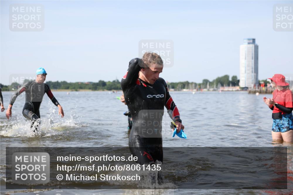 22.06.2025 - Viking Triathlon Michael Strokosch http://msf.ph/oto/8061435 22.06.2025 10:25:43 Schwimmen 2, 10, 420, 455, 485, 544, 557 meine-sportfotos.de