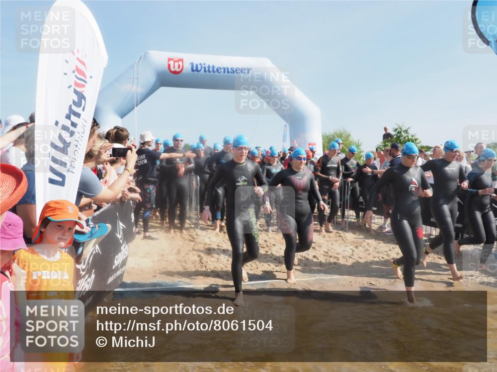 22.06.2025 - Viking Triathlon MichiJ http://msf.ph/oto/8061504 22.06.2025 10:06:52 Schwimmen 66, 165, 183, 217, 257, 282, 290, 318, 321, 337, 468, 479, 501, 525, 533 meine-sportfotos.de