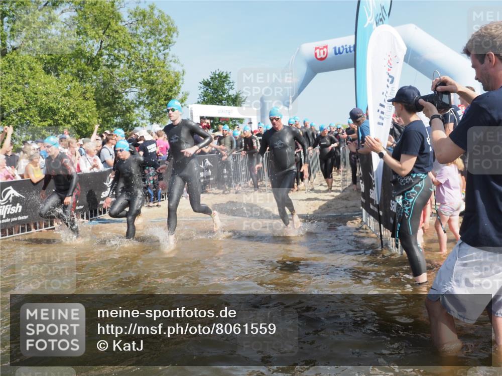 22.06.2025 - Viking Triathlon KatJ http://msf.ph/oto/8061559 22.06.2025 10:01:02 Schwimmen 12, 50, 63, 90, 113, 124, 236, 243, 294, 300, 347, 350, 384, 458, 658 meine-sportfotos.de