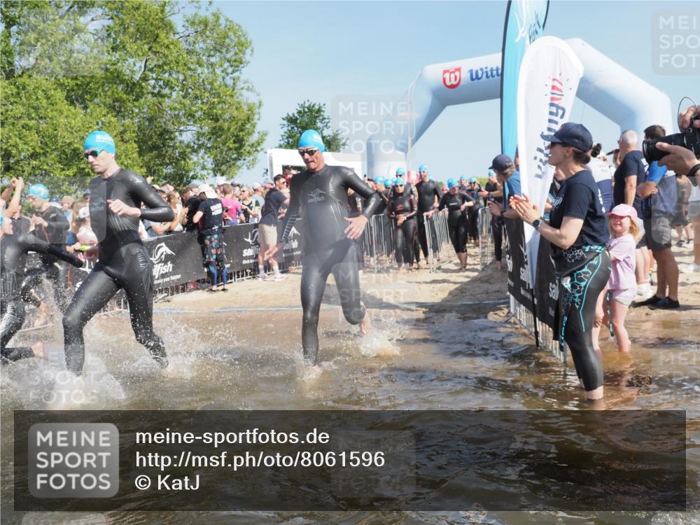 22.06.2025 - Viking Triathlon KatJ http://msf.ph/oto/8061596 22.06.2025 10:01:03 Schwimmen 12, 50, 63, 90, 113, 124, 236, 243, 294, 300, 347, 350, 384, 458, 658 meine-sportfotos.de