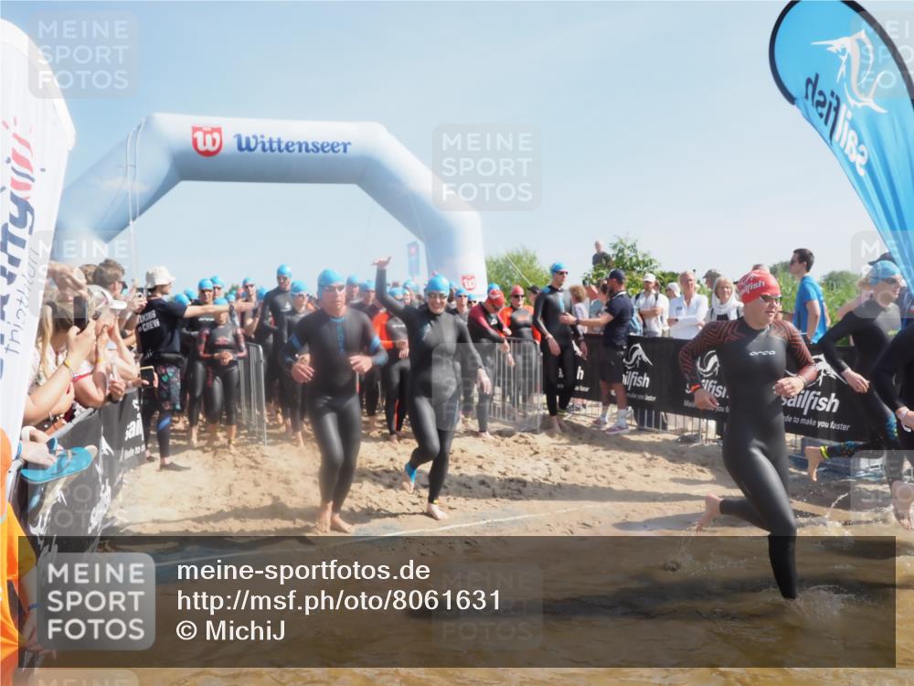 22.06.2025 - Viking Triathlon MichiJ http://msf.ph/oto/8061631 22.06.2025 10:07:02 Schwimmen 64, 183, 244, 321, 328, 369, 431, 467, 468, 479, 494, 498, 533, 631, 649 meine-sportfotos.de