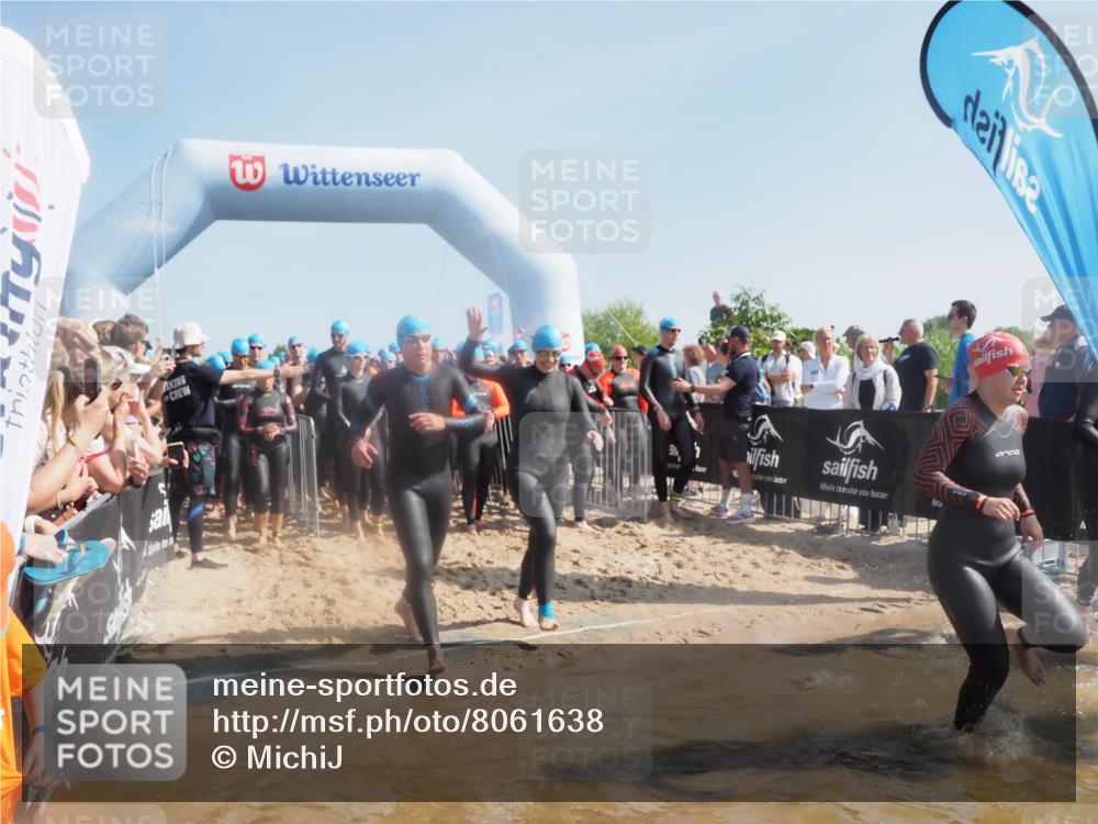 22.06.2025 - Viking Triathlon MichiJ http://msf.ph/oto/8061638 22.06.2025 10:07:02 Schwimmen 64, 183, 244, 321, 328, 369, 431, 467, 468, 479, 494, 498, 533, 631, 649 meine-sportfotos.de