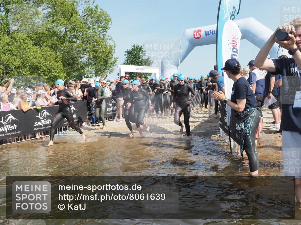 22.06.2025 - Viking Triathlon KatJ http://msf.ph/oto/8061639 22.06.2025 10:01:08 Schwimmen 12, 50, 63, 113, 124, 131, 147, 236, 294, 330, 347, 350, 443, 458, 488 meine-sportfotos.de