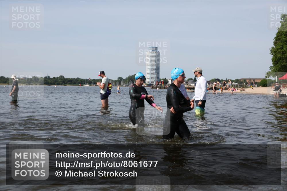 22.06.2025 - Viking Triathlon Michael Strokosch http://msf.ph/oto/8061677 22.06.2025 10:46:45 Schwimmen 143, 206, 333, 479, 498, 515 meine-sportfotos.de