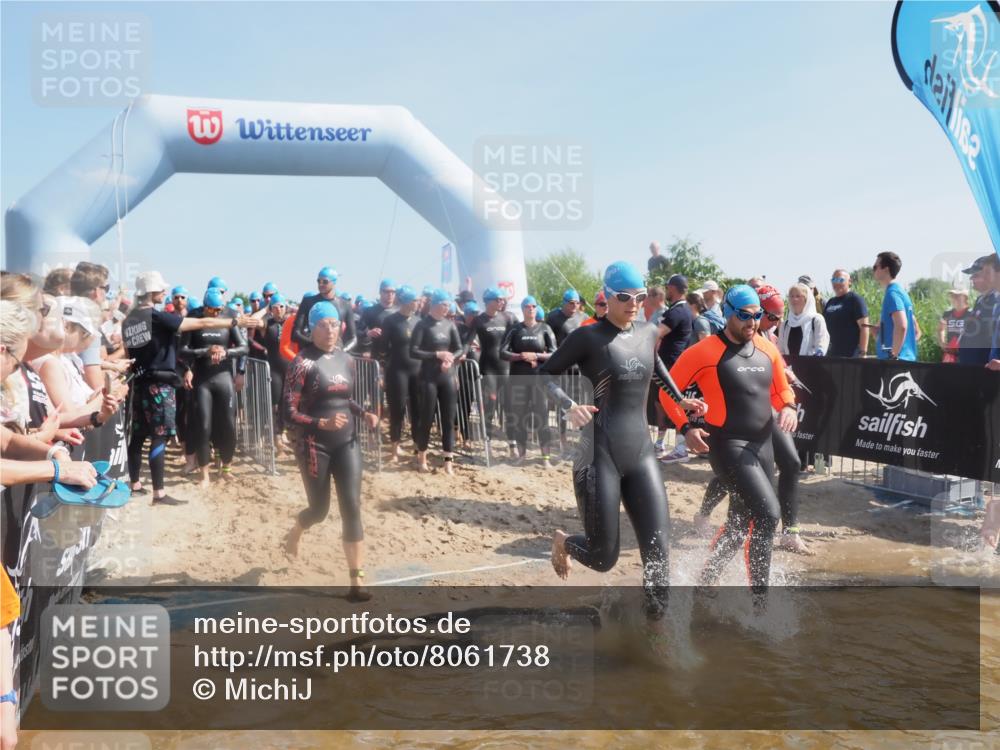 22.06.2025 - Viking Triathlon MichiJ http://msf.ph/oto/8061738 22.06.2025 10:07:07 Schwimmen 64, 123, 190, 244, 328, 369, 402, 431, 467, 494, 498, 519, 607, 631, 649 meine-sportfotos.de