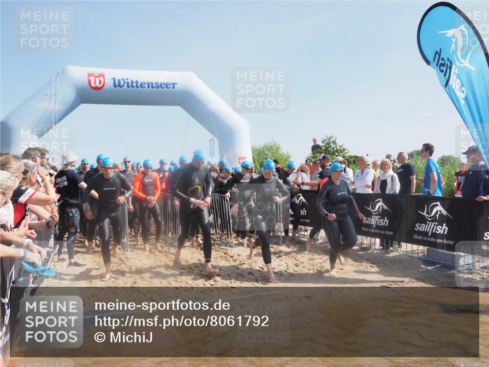 22.06.2025 - Viking Triathlon MichiJ http://msf.ph/oto/8061792 22.06.2025 10:07:11 Schwimmen 64, 123, 190, 201, 202, 223, 328, 402, 431, 463, 519, 607, 631, 637, 649 meine-sportfotos.de