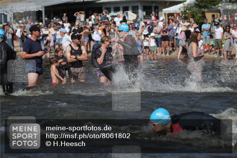 22.06.2025 - Viking Triathlon H.Heesch http://msf.ph/oto/8061802 22.06.2025 10:04:31 Schwimmen 146, 209, 238, 239, 327, 335, 375, 419, 447, 457, 482, 506, 514, 629, 662 meine-sportfotos.de