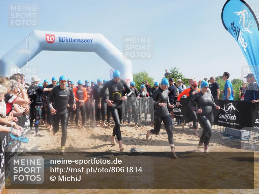 22.06.2025 - Viking Triathlon MichiJ http://msf.ph/oto/8061814 22.06.2025 10:07:11 Schwimmen 64, 123, 190, 201, 202, 223, 328, 402, 431, 463, 519, 607, 631, 637, 649 meine-sportfotos.de