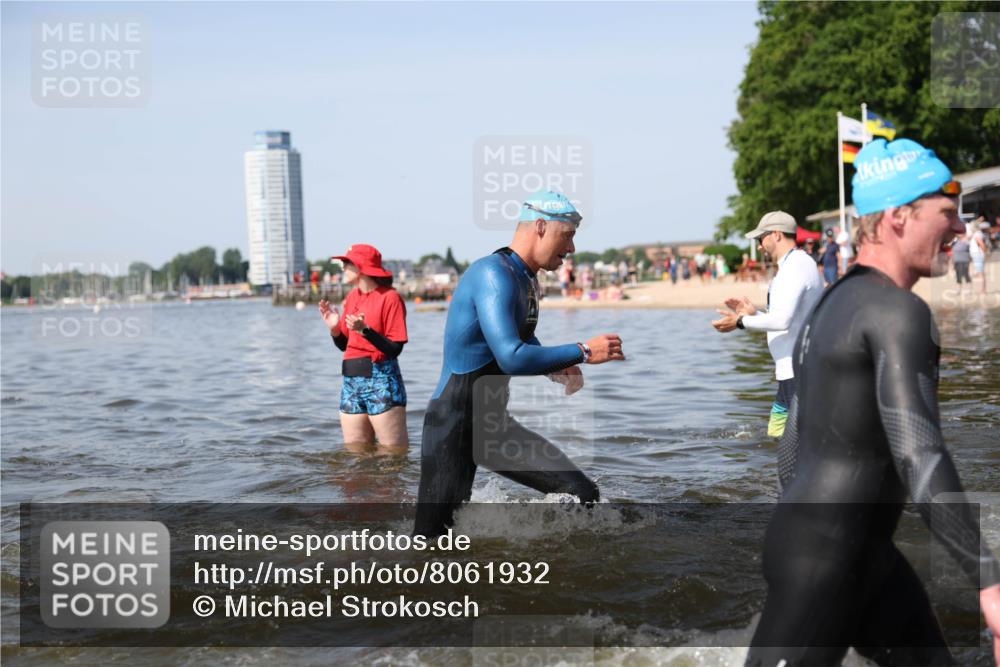 22.06.2025 - Viking Triathlon Michael Strokosch http://msf.ph/oto/8061932 22.06.2025 10:27:07 Schwimmen 52, 81, 145, 288, 623 meine-sportfotos.de