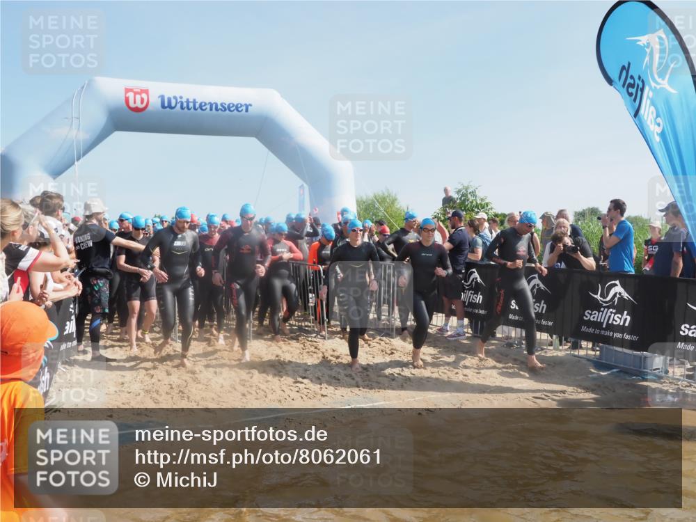22.06.2025 - Viking Triathlon MichiJ http://msf.ph/oto/8062061 22.06.2025 10:07:25 Schwimmen 155, 213, 235, 256, 267, 273, 317, 326, 333, 342, 343, 353, 421, 425, 531 meine-sportfotos.de