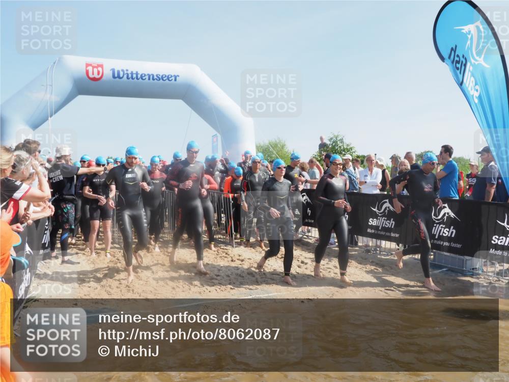 22.06.2025 - Viking Triathlon MichiJ http://msf.ph/oto/8062087 22.06.2025 10:07:26 Schwimmen 155, 213, 235, 256, 267, 273, 317, 326, 333, 342, 343, 353, 421, 425, 531 meine-sportfotos.de