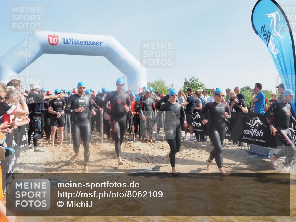 22.06.2025 - Viking Triathlon MichiJ http://msf.ph/oto/8062109 22.06.2025 10:07:26 Schwimmen 155, 213, 235, 256, 267, 273, 317, 326, 333, 342, 343, 353, 421, 425, 531 meine-sportfotos.de