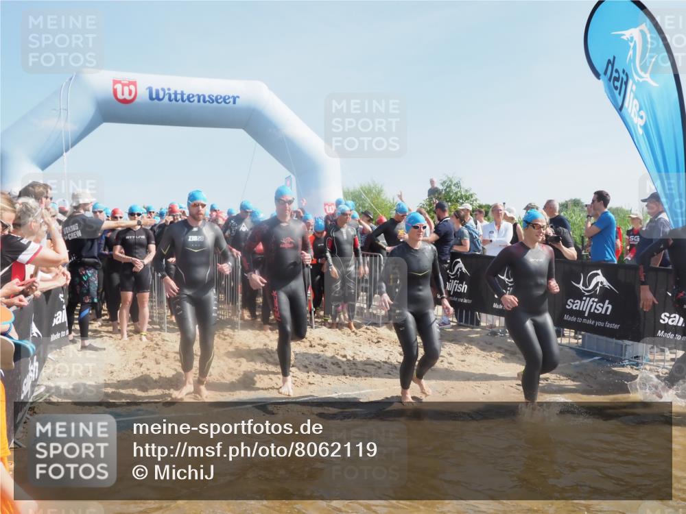 22.06.2025 - Viking Triathlon MichiJ http://msf.ph/oto/8062119 22.06.2025 10:07:26 Schwimmen 155, 213, 235, 256, 267, 273, 317, 326, 333, 342, 343, 353, 421, 425, 531 meine-sportfotos.de