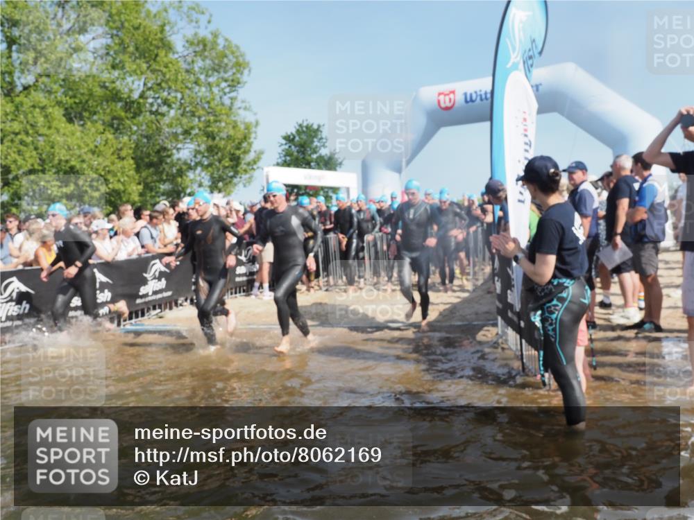 22.06.2025 - Viking Triathlon KatJ http://msf.ph/oto/8062169 22.06.2025 10:01:23 Schwimmen 38, 53, 173, 203, 214, 216, 224, 284, 287, 311, 341, 381, 393, 444, 643 meine-sportfotos.de