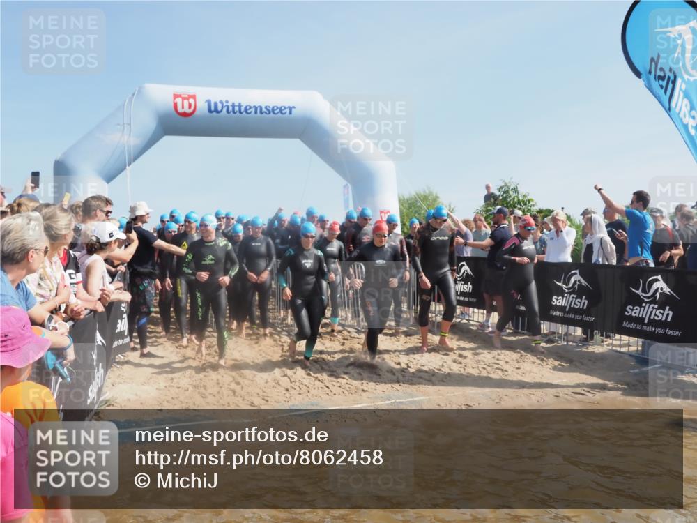 22.06.2025 - Viking Triathlon MichiJ http://msf.ph/oto/8062458 22.06.2025 10:07:50 Schwimmen 16, 31, 76, 95, 102, 130, 263, 292, 372, 453, 477, 503, 624, 650 meine-sportfotos.de