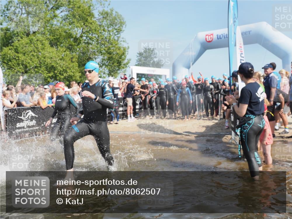 22.06.2025 - Viking Triathlon KatJ http://msf.ph/oto/8062507 22.06.2025 10:01:34 Schwimmen 99, 162, 226, 237, 272, 381, 399, 461, 507, 510, 626 meine-sportfotos.de