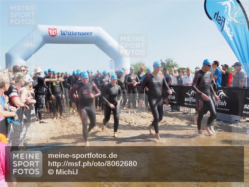 22.06.2025 - Viking Triathlon MichiJ http://msf.ph/oto/8062680 22.06.2025 10:08:02 Schwimmen 31, 130, 206, 268, 292, 308, 412, 422, 452, 466, 523, 543, 647, 650 meine-sportfotos.de