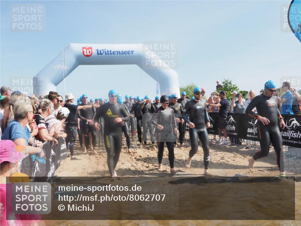 22.06.2025 - Viking Triathlon MichiJ http://msf.ph/oto/8062707 22.06.2025 10:08:07 Schwimmen 51, 106, 116, 206, 268, 308, 378, 412, 422, 452, 466, 480, 523, 543, 647 meine-sportfotos.de