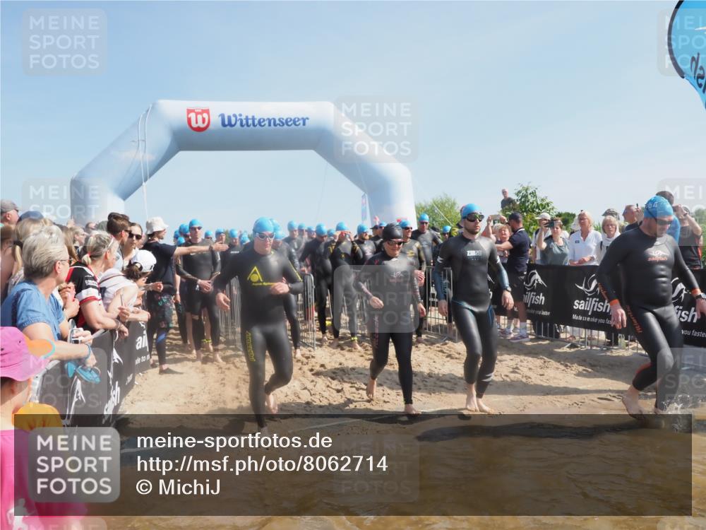 22.06.2025 - Viking Triathlon MichiJ http://msf.ph/oto/8062714 22.06.2025 10:08:07 Schwimmen 51, 106, 116, 206, 268, 308, 378, 412, 422, 452, 466, 480, 523, 543, 647 meine-sportfotos.de
