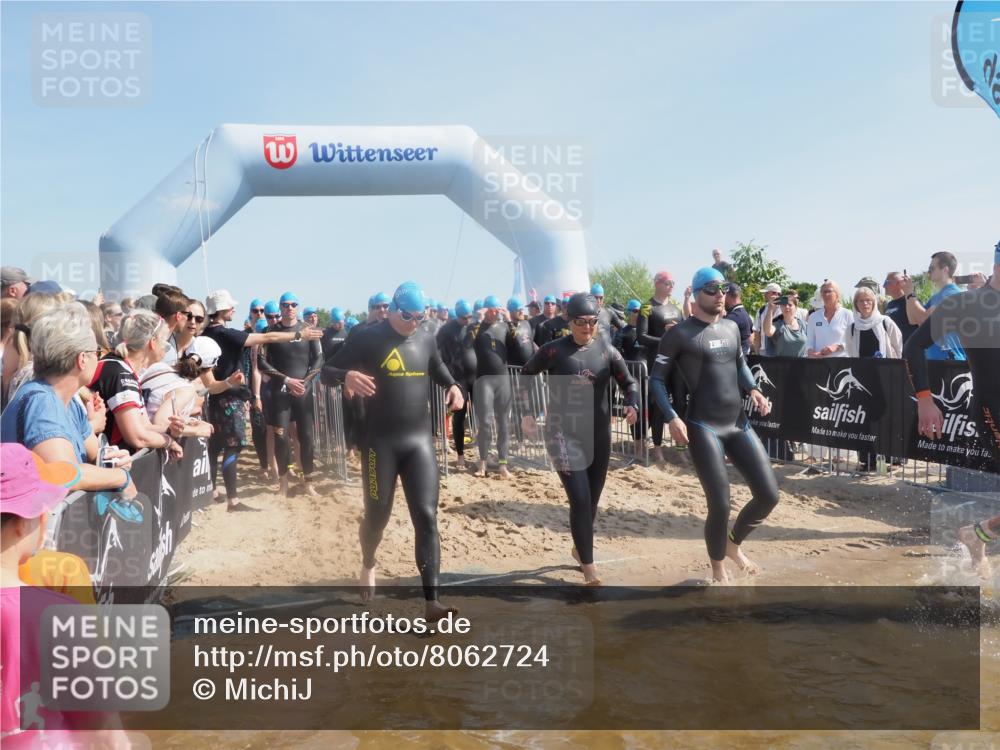 22.06.2025 - Viking Triathlon MichiJ http://msf.ph/oto/8062724 22.06.2025 10:08:07 Schwimmen 51, 106, 116, 206, 268, 308, 378, 412, 422, 452, 466, 480, 523, 543, 647 meine-sportfotos.de