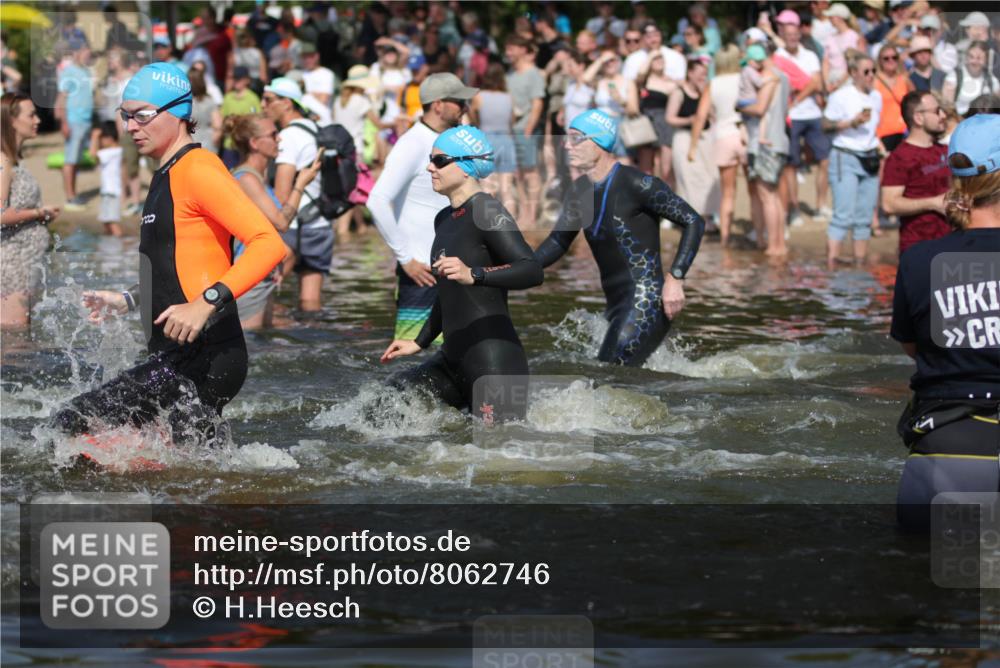 22.06.2025 - Viking Triathlon H.Heesch http://msf.ph/oto/8062746 22.06.2025 10:06:54 Schwimmen 66, 165, 183, 217, 244, 257, 282, 290, 318, 321, 337, 467, 468, 479, 494, 498, 501, 525, 533 meine-sportfotos.de