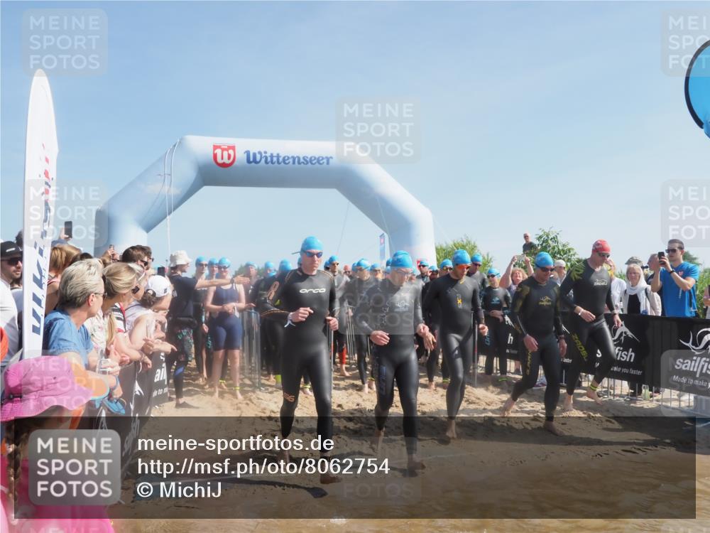 22.06.2025 - Viking Triathlon MichiJ http://msf.ph/oto/8062754 22.06.2025 10:08:11 Schwimmen 51, 106, 116, 206, 225, 268, 378, 403, 406, 410, 422, 466, 480, 543, 638 meine-sportfotos.de