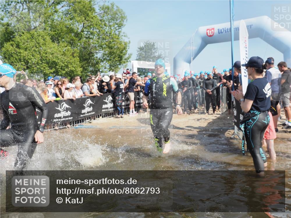 22.06.2025 - Viking Triathlon KatJ http://msf.ph/oto/8062793 22.06.2025 10:01:44 Schwimmen 19, 33, 125, 158, 170, 271, 310, 320, 344, 355, 438, 496, 555, 604 meine-sportfotos.de