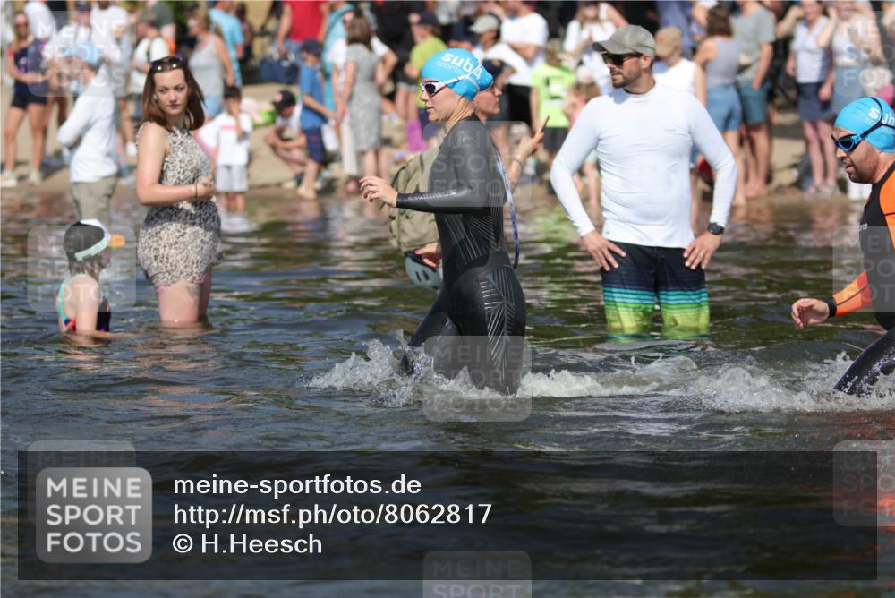 22.06.2025 - Viking Triathlon H.Heesch http://msf.ph/oto/8062817 22.06.2025 10:07:14 Schwimmen 64, 123, 190, 201, 202, 223, 267, 273, 326, 333, 402, 425, 431, 463, 519, 607, 637 meine-sportfotos.de