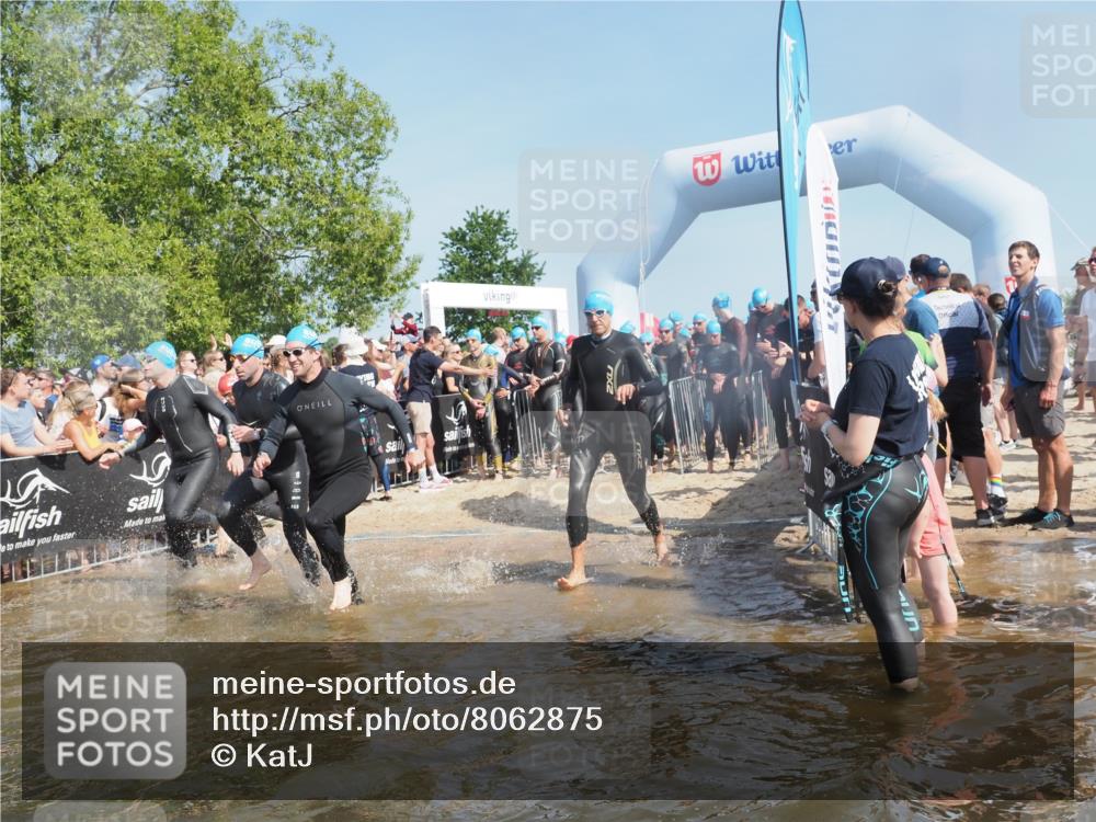 22.06.2025 - Viking Triathlon KatJ http://msf.ph/oto/8062875 22.06.2025 10:01:48 Schwimmen 19, 33, 125, 158, 170, 271, 310, 320, 344, 355, 438, 496, 555, 604, 618 meine-sportfotos.de