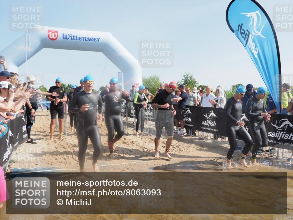 22.06.2025 - Viking Triathlon MichiJ http://msf.ph/oto/8063093 22.06.2025 10:08:41 Schwimmen 71, 136, 166, 234, 241, 246, 303, 305, 319, 356, 357, 459, 470, 471, 656 meine-sportfotos.de