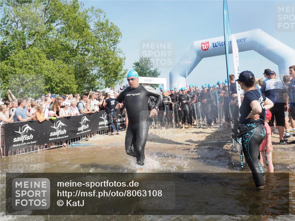 22.06.2025 - Viking Triathlon KatJ http://msf.ph/oto/8063108 22.06.2025 10:01:59 Schwimmen 3, 17, 80, 91, 127, 137, 278, 299, 304, 365, 415, 435, 449, 551, 618 meine-sportfotos.de