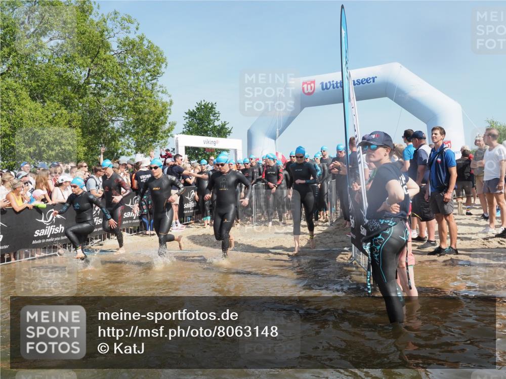 22.06.2025 - Viking Triathlon KatJ http://msf.ph/oto/8063148 22.06.2025 10:02:03 Schwimmen 3, 17, 80, 91, 127, 137, 278, 299, 304, 365, 415, 435, 449, 492, 551 meine-sportfotos.de
