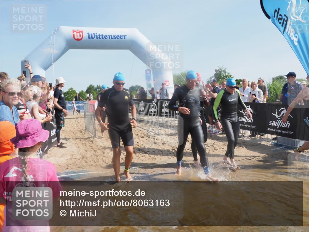 22.06.2025 - Viking Triathlon MichiJ http://msf.ph/oto/8063163 22.06.2025 10:08:47 Schwimmen 136, 160, 234, 241, 303, 305, 356, 359, 405, 459, 470, 471, 483, 634, 640, 656 meine-sportfotos.de