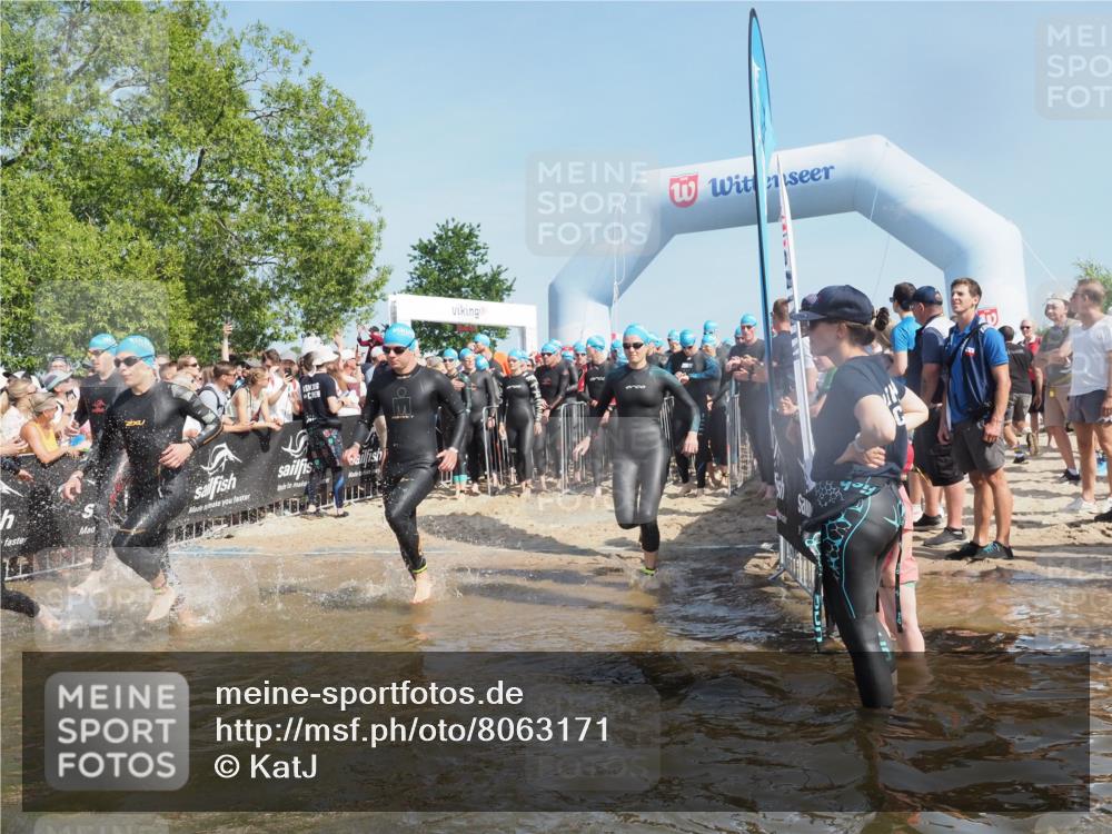 22.06.2025 - Viking Triathlon KatJ http://msf.ph/oto/8063171 22.06.2025 10:02:03 Schwimmen 3, 17, 80, 91, 127, 137, 278, 299, 304, 365, 415, 435, 449, 492, 551 meine-sportfotos.de