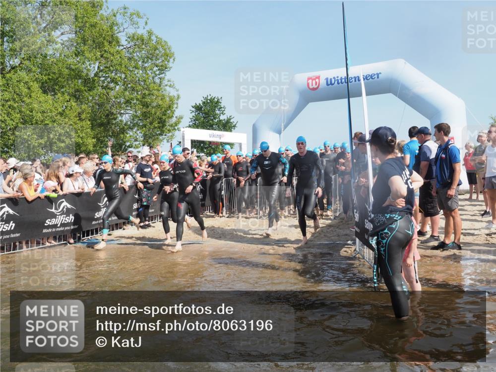 22.06.2025 - Viking Triathlon KatJ http://msf.ph/oto/8063196 22.06.2025 10:02:08 Schwimmen 107, 127, 137, 149, 247, 278, 299, 365, 387, 415, 435, 449, 492, 522 meine-sportfotos.de