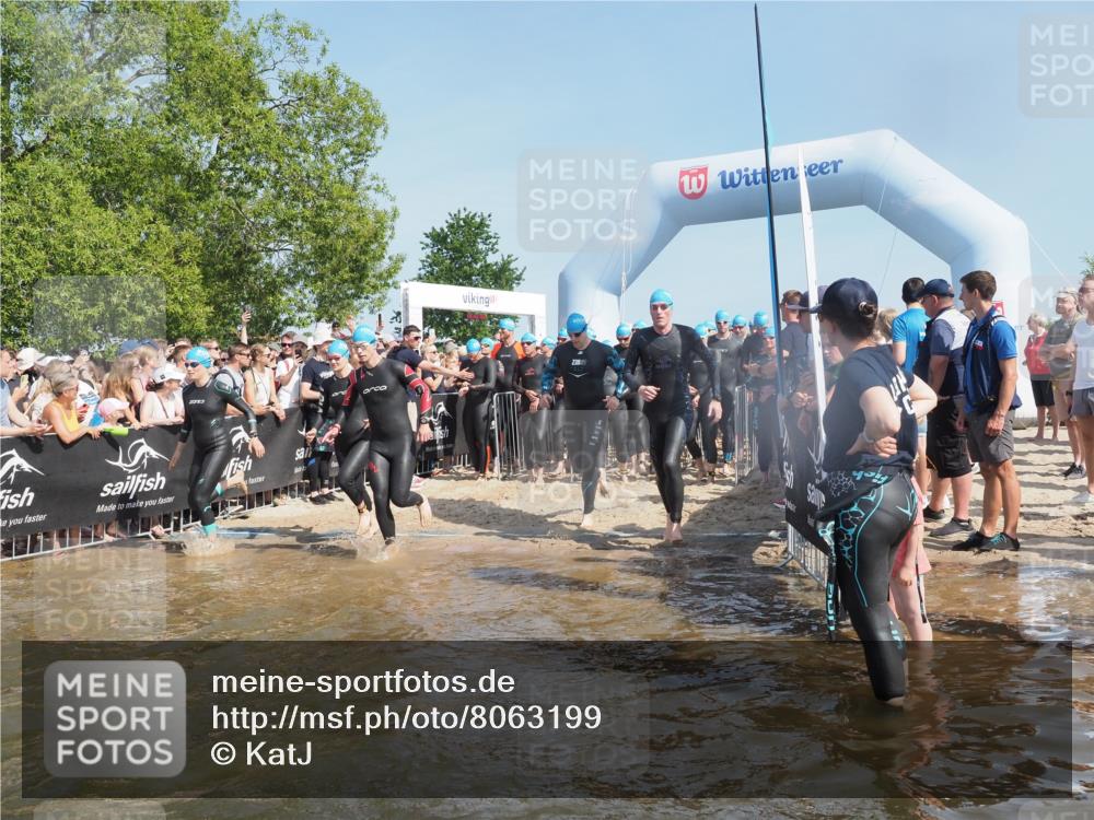 22.06.2025 - Viking Triathlon KatJ http://msf.ph/oto/8063199 22.06.2025 10:02:08 Schwimmen 107, 127, 137, 149, 247, 278, 299, 365, 387, 415, 435, 449, 492, 522 meine-sportfotos.de