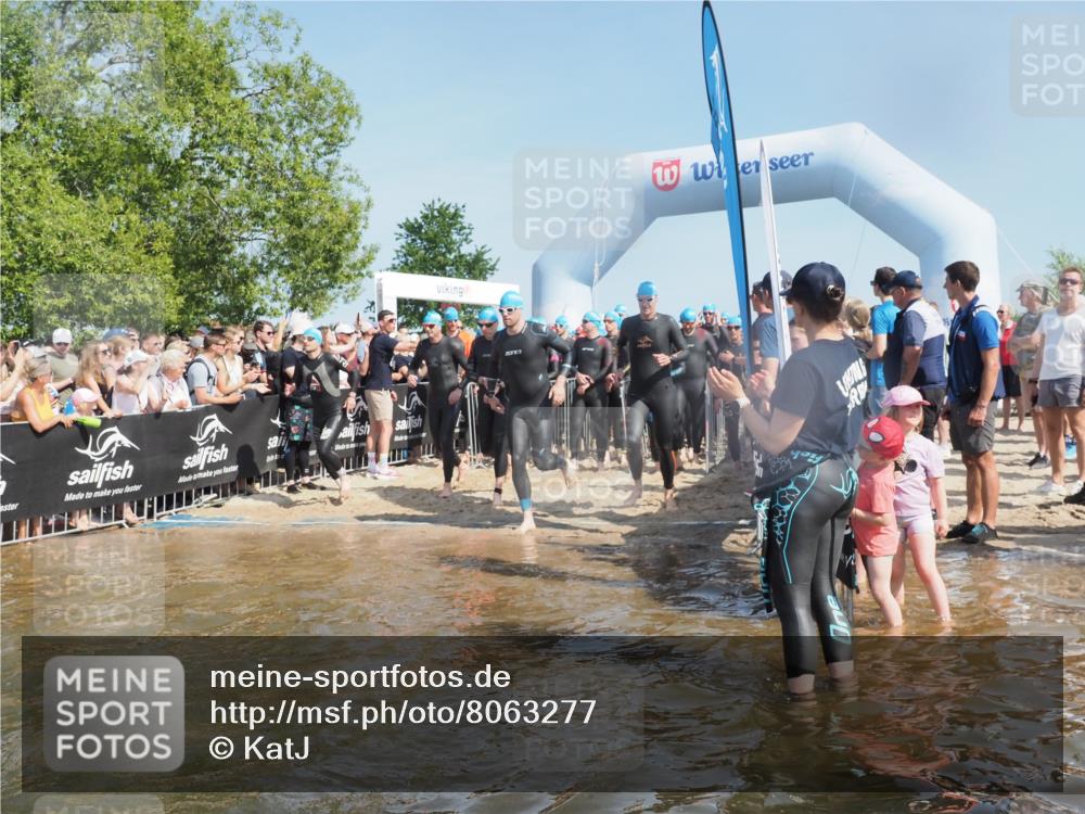 22.06.2025 - Viking Triathlon KatJ http://msf.ph/oto/8063277 22.06.2025 10:02:18 Schwimmen 21, 75, 107, 139, 149, 207, 247, 255, 309, 331, 382, 387, 464, 469, 522 meine-sportfotos.de