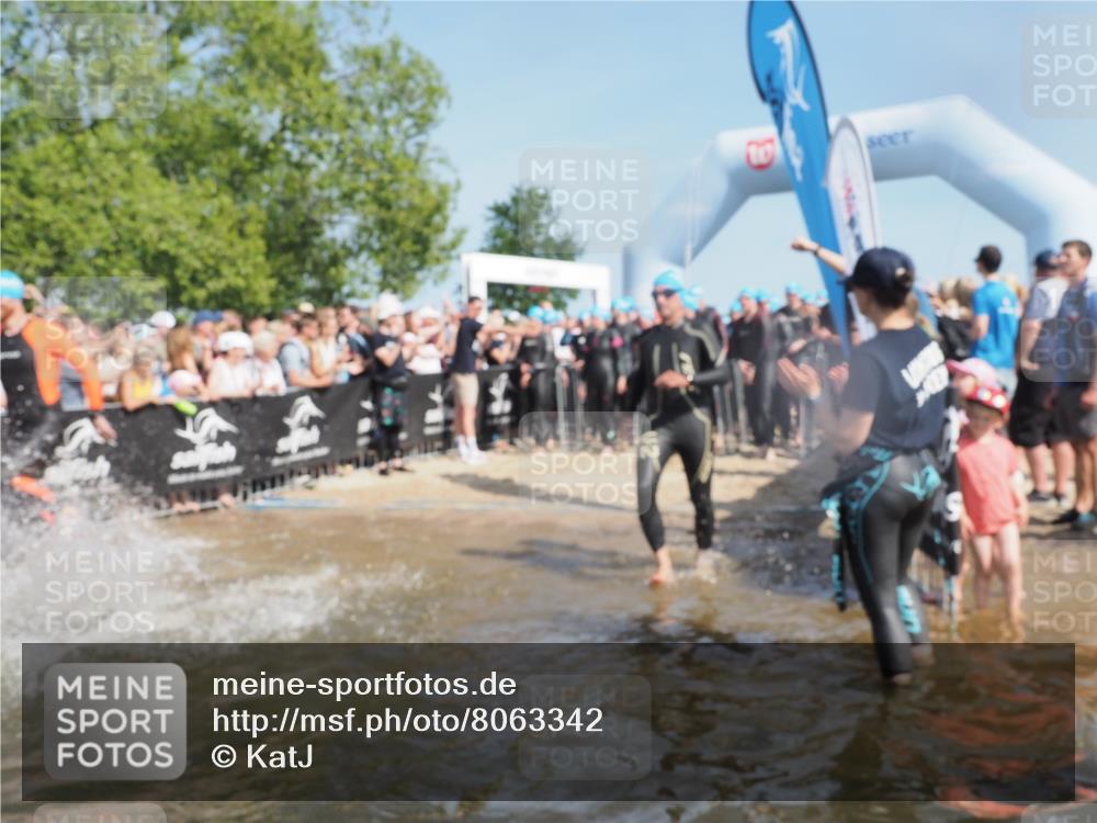 22.06.2025 - Viking Triathlon KatJ http://msf.ph/oto/8063342 22.06.2025 10:02:25 Schwimmen 75, 78, 103, 180, 188, 189, 255, 265, 283, 331, 464, 469, 520, 532, 549 meine-sportfotos.de