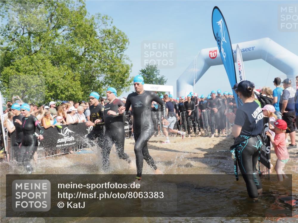 22.06.2025 - Viking Triathlon KatJ http://msf.ph/oto/8063383 22.06.2025 10:02:28 Schwimmen 75, 78, 103, 180, 188, 189, 255, 265, 283, 297, 331, 464, 469, 520, 532, 549 meine-sportfotos.de