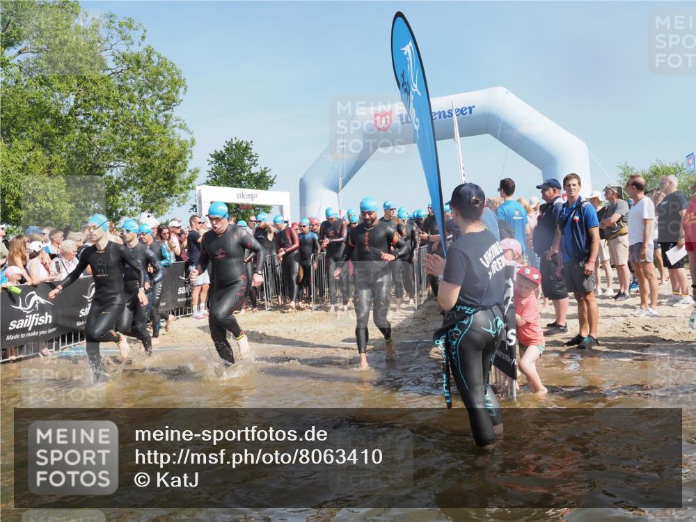 22.06.2025 - Viking Triathlon KatJ http://msf.ph/oto/8063410 22.06.2025 10:02:33 Schwimmen 78, 103, 114, 180, 188, 189, 193, 265, 283, 297, 513, 520, 532, 546, 549 meine-sportfotos.de