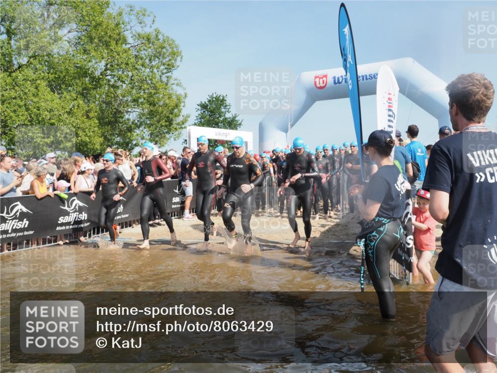 22.06.2025 - Viking Triathlon KatJ http://msf.ph/oto/8063429 22.06.2025 10:02:38 Schwimmen 114, 161, 188, 189, 193, 264, 297, 366, 427, 429, 513, 520, 532, 546, 549 meine-sportfotos.de