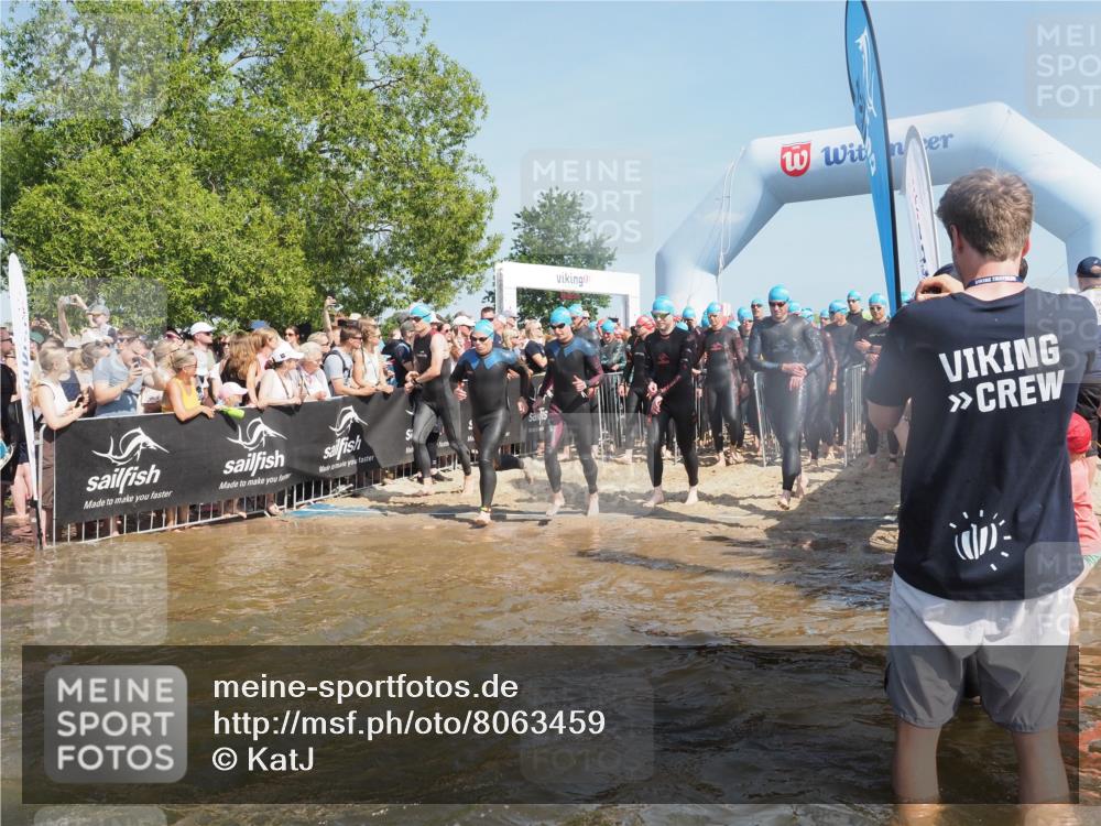 22.06.2025 - Viking Triathlon KatJ http://msf.ph/oto/8063459 22.06.2025 10:02:43 Schwimmen 98, 114, 161, 193, 264, 323, 366, 427, 429, 430, 486, 513, 546, 552 meine-sportfotos.de
