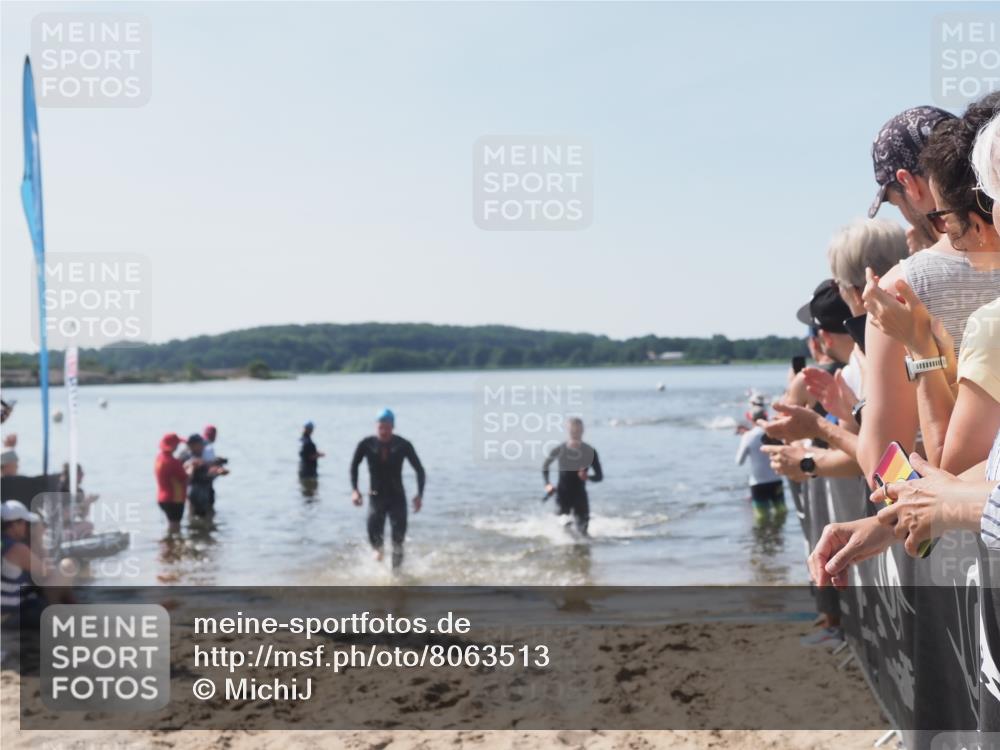 22.06.2025 - Viking Triathlon MichiJ http://msf.ph/oto/8063513 22.06.2025 10:25:05 Schwimmen 4, 521 meine-sportfotos.de