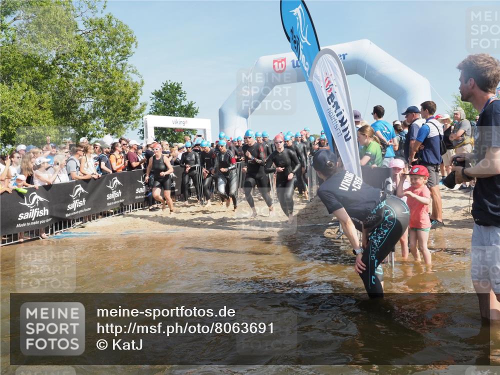 22.06.2025 - Viking Triathlon KatJ http://msf.ph/oto/8063691 22.06.2025 10:03:12 Schwimmen 20, 134, 177, 187, 204, 208, 334, 348, 349, 478, 505, 524, 602, 636, 660 meine-sportfotos.de