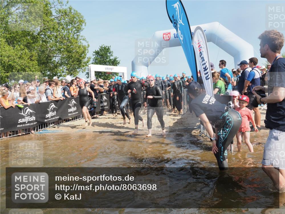 22.06.2025 - Viking Triathlon KatJ http://msf.ph/oto/8063698 22.06.2025 10:03:12 Schwimmen 20, 134, 177, 187, 204, 208, 334, 348, 349, 478, 505, 524, 602, 636, 660 meine-sportfotos.de