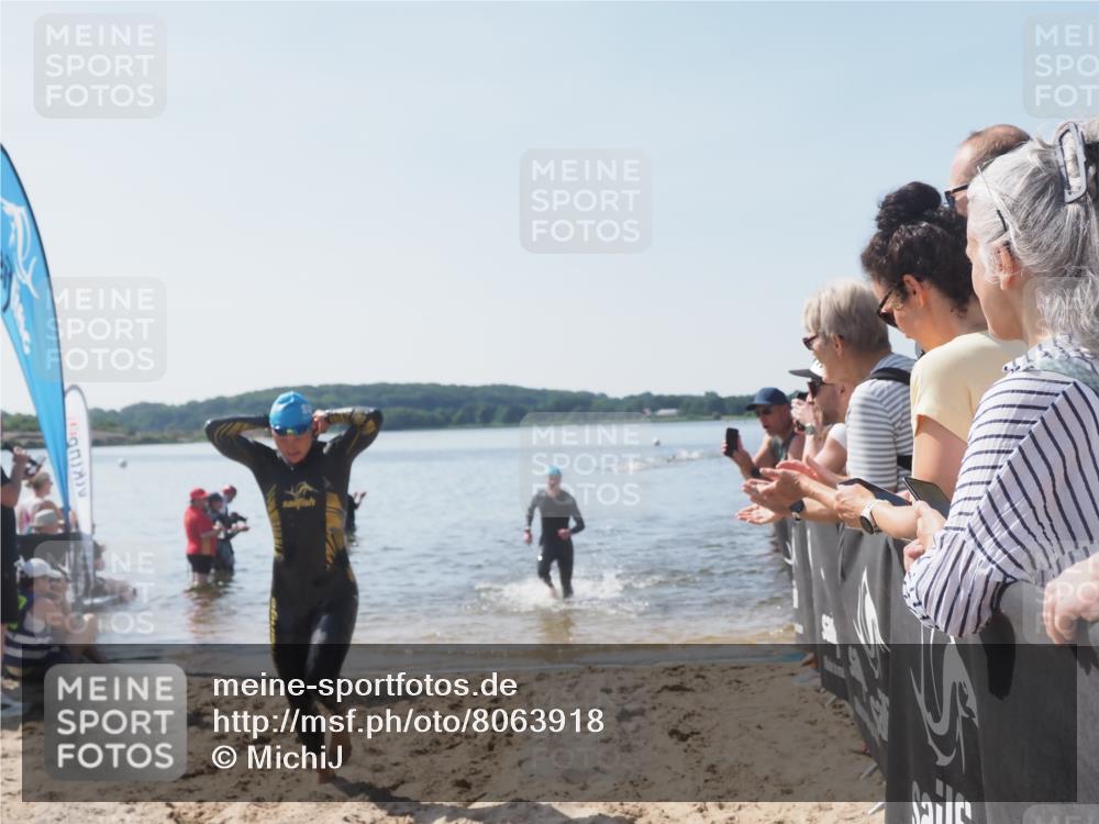22.06.2025 - Viking Triathlon MichiJ http://msf.ph/oto/8063918 22.06.2025 10:26:22 Schwimmen 9, 526 meine-sportfotos.de