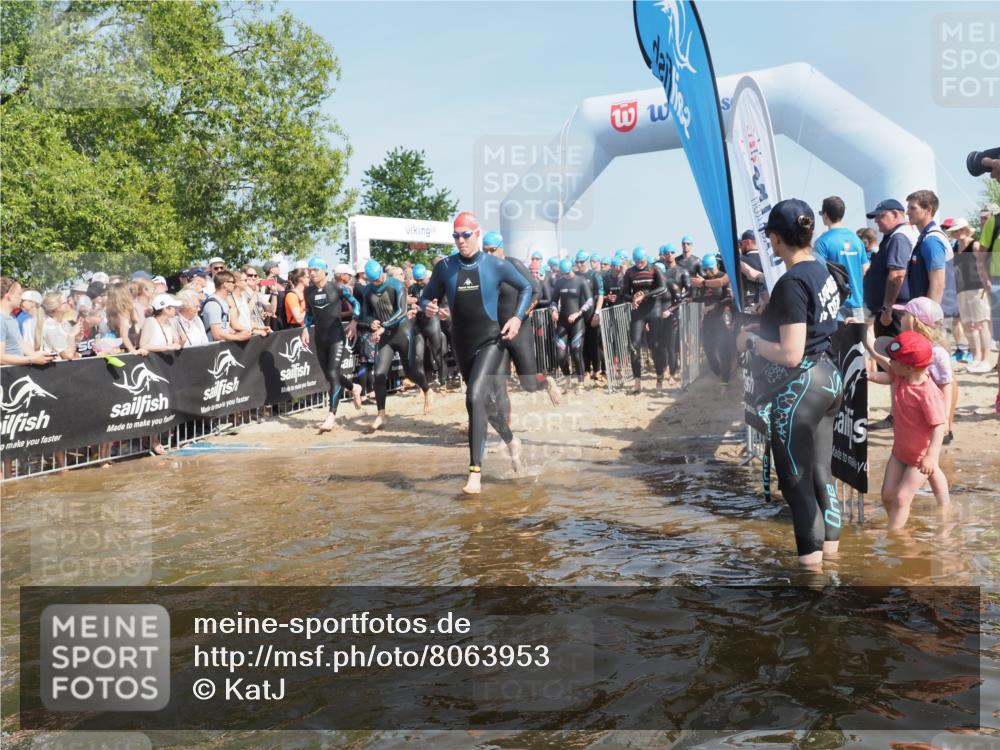 22.06.2025 - Viking Triathlon KatJ http://msf.ph/oto/8063953 22.06.2025 10:03:43 Schwimmen 58, 62, 79, 108, 148, 157, 179, 296, 434, 456, 619, 635, 645, 648, 659 meine-sportfotos.de